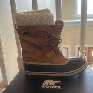 Sorel Women's Winter Boots - Brown and Black